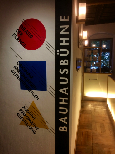 Bauhaus-Ausstellungseröffnung im Theatermuseum Düsseldorf