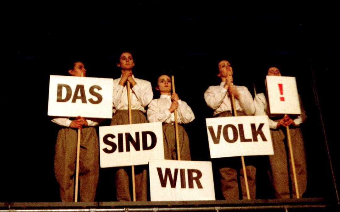 November 1918 * 1989