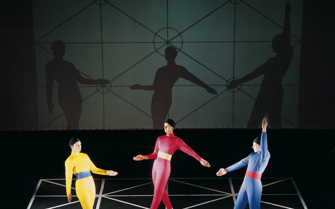 Figure and Sound in Space