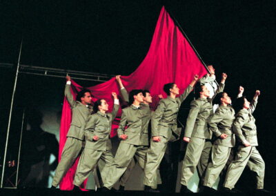 November 1918 * 1989