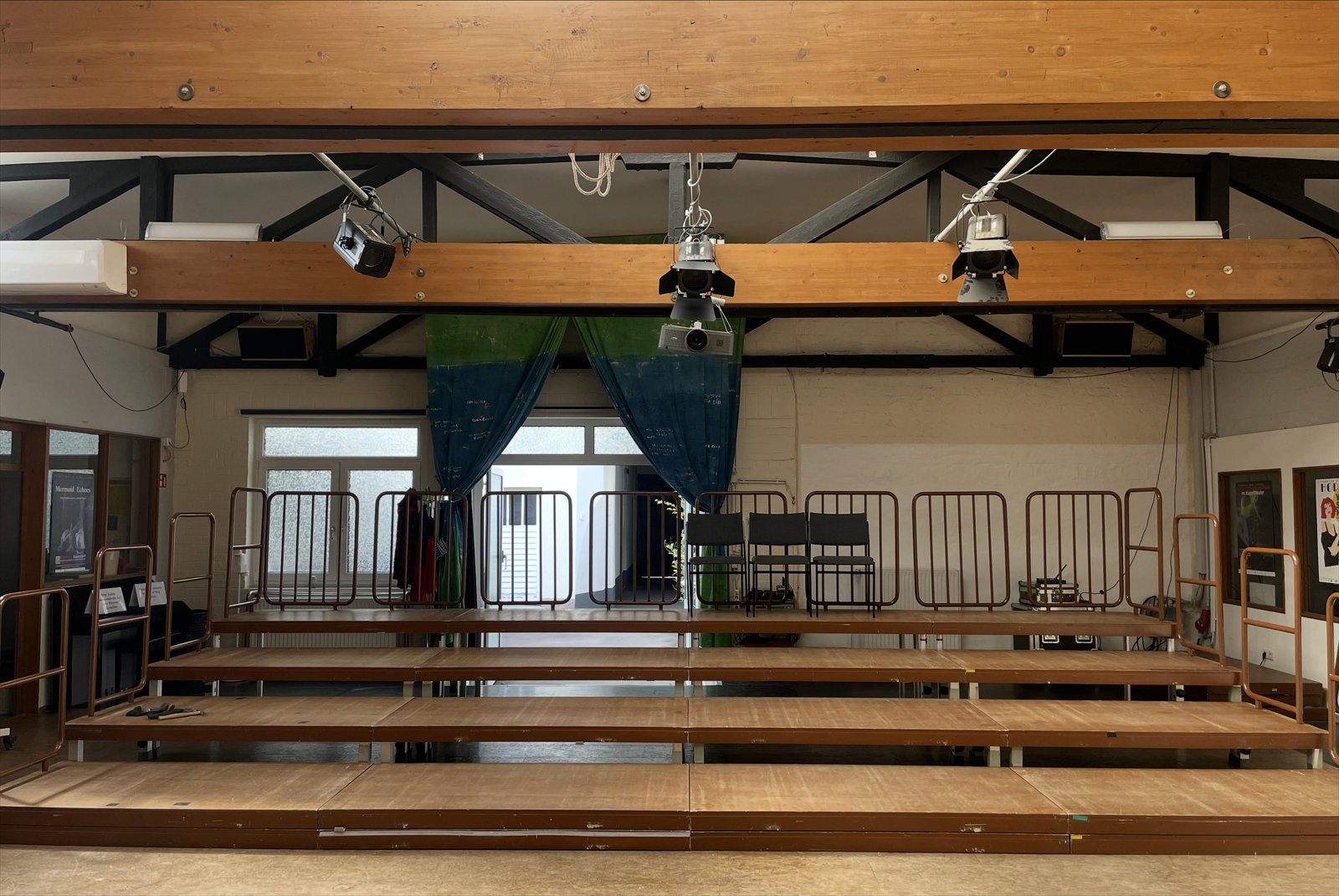 Tribune set up in the rehearsal studio, Düsseldorf-Pempelfort